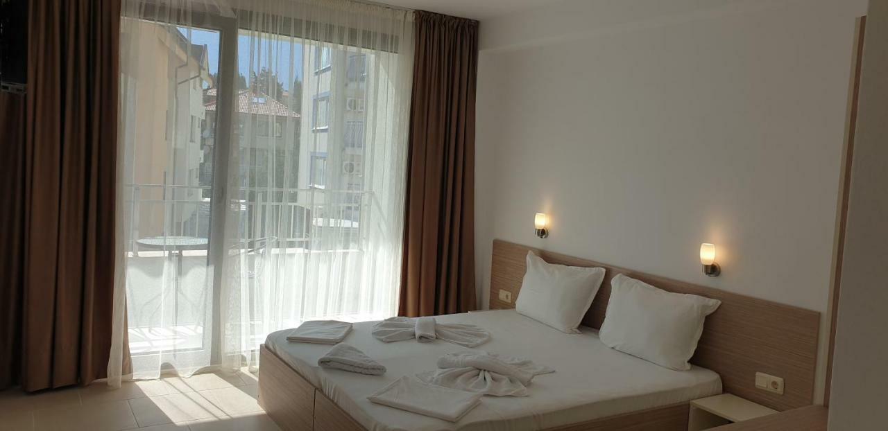 Hotel Harmony Sozopol Esterno foto